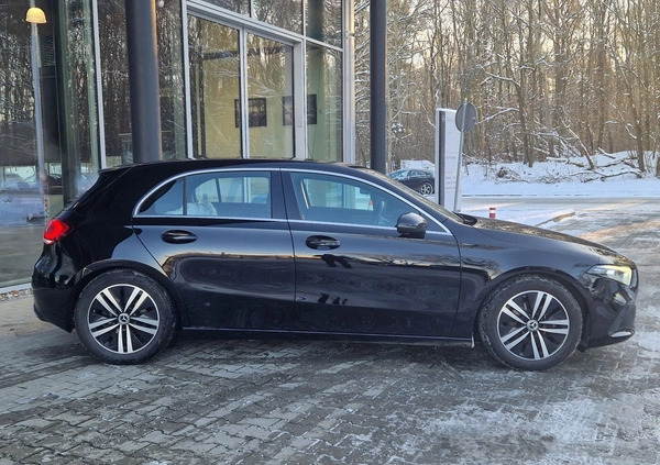 Mercedes-Benz Klasa A cena 119900 przebieg: 48018, rok produkcji 2020 z Cybinka małe 121